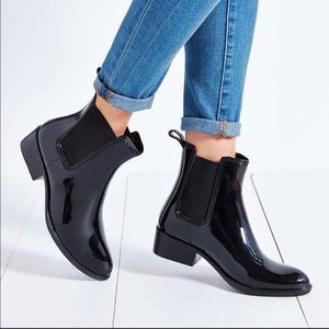 Jeffrey Campbell rain booties size 7